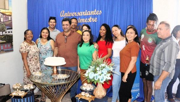 Tocantínia: Servidores aniversariantes são homenageados pela prefeitura com café da manhã