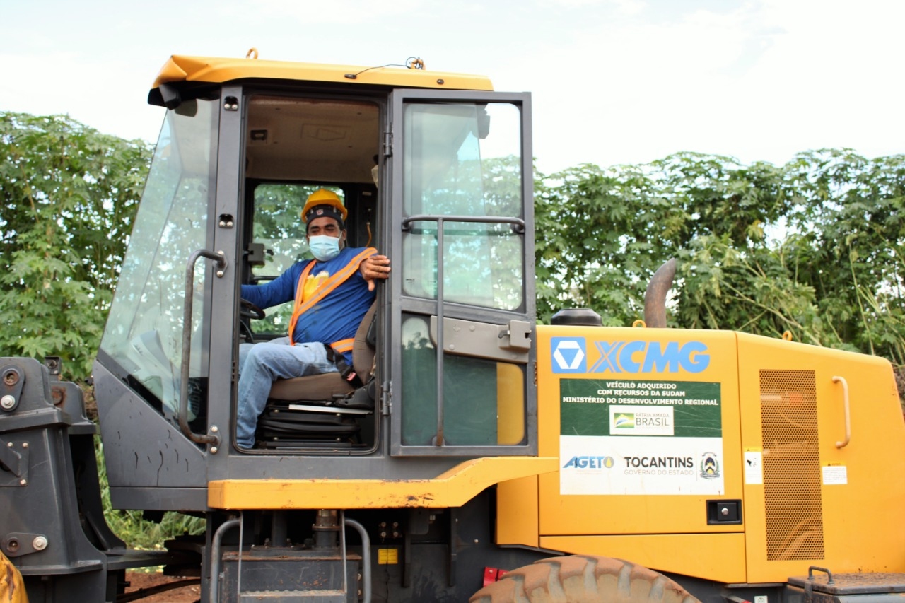 Tocantínia promove o curso de operador de máquinas para comunidade