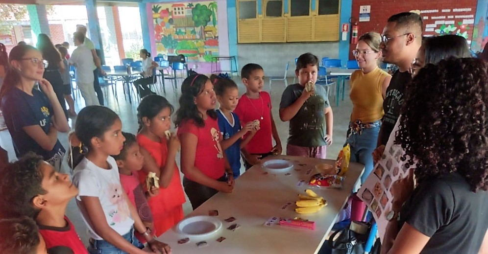 Alunos de  escolas municipais de Tocantínia participam de ação promovida por acadêmicos de Nutrição da UFT