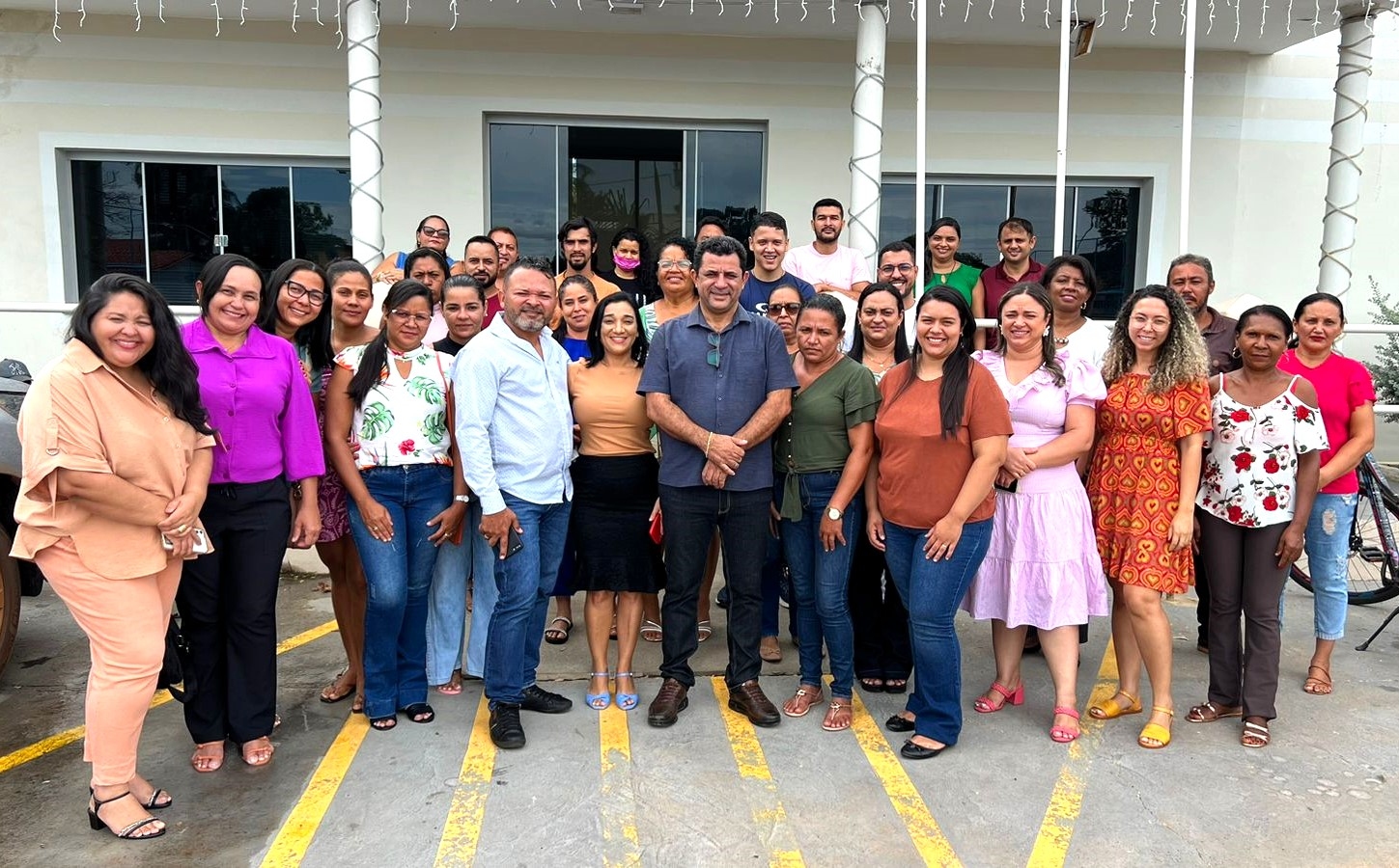 Prefeito de Tocantínia,  João Alberto, realiza primeira reunião com a equipe da Secretaria Municipal de Educação