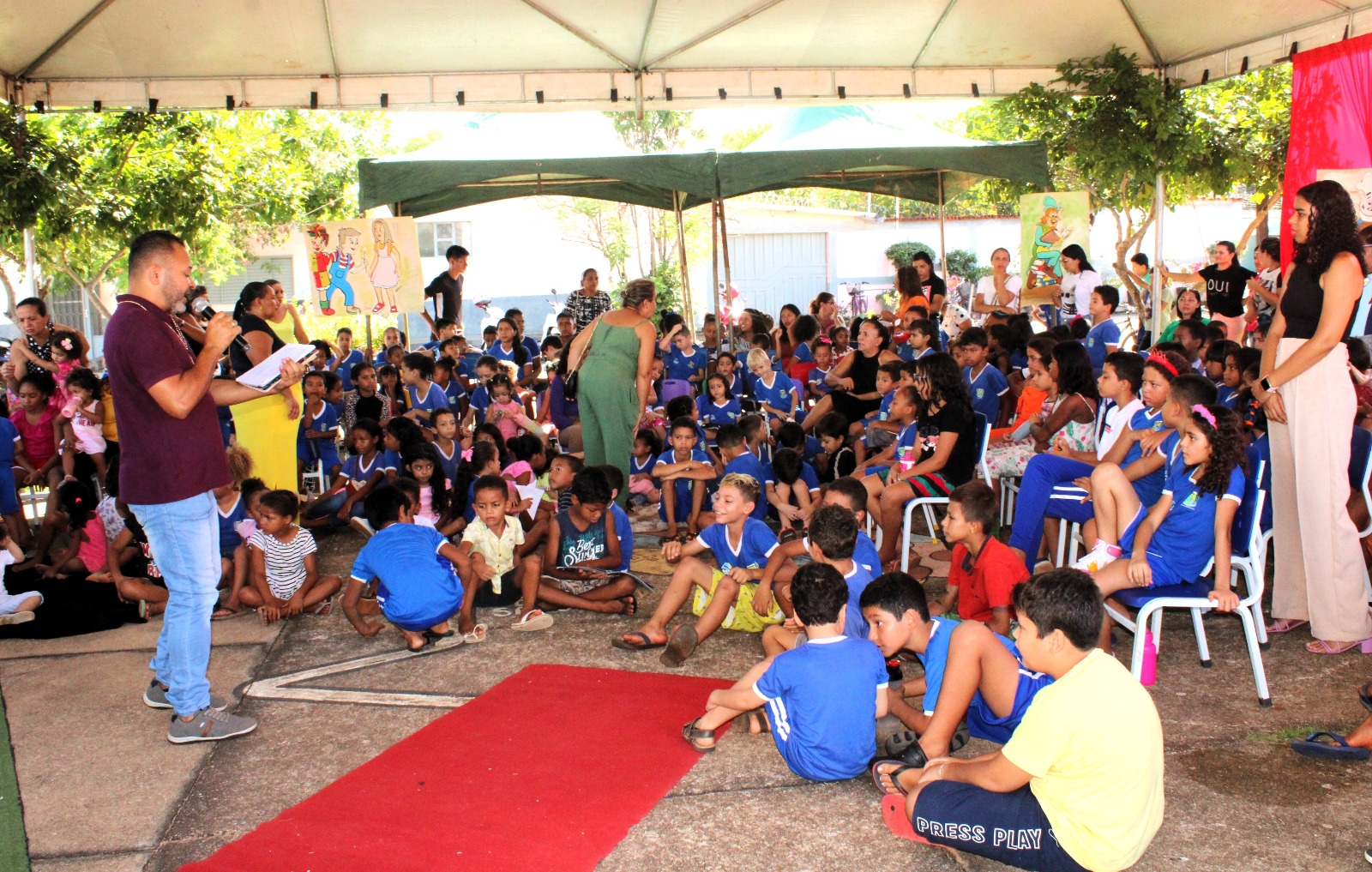 Prefeitura de Tocantínia celebra o Dia Nacional do Livro Infantil com contação de histórias 
