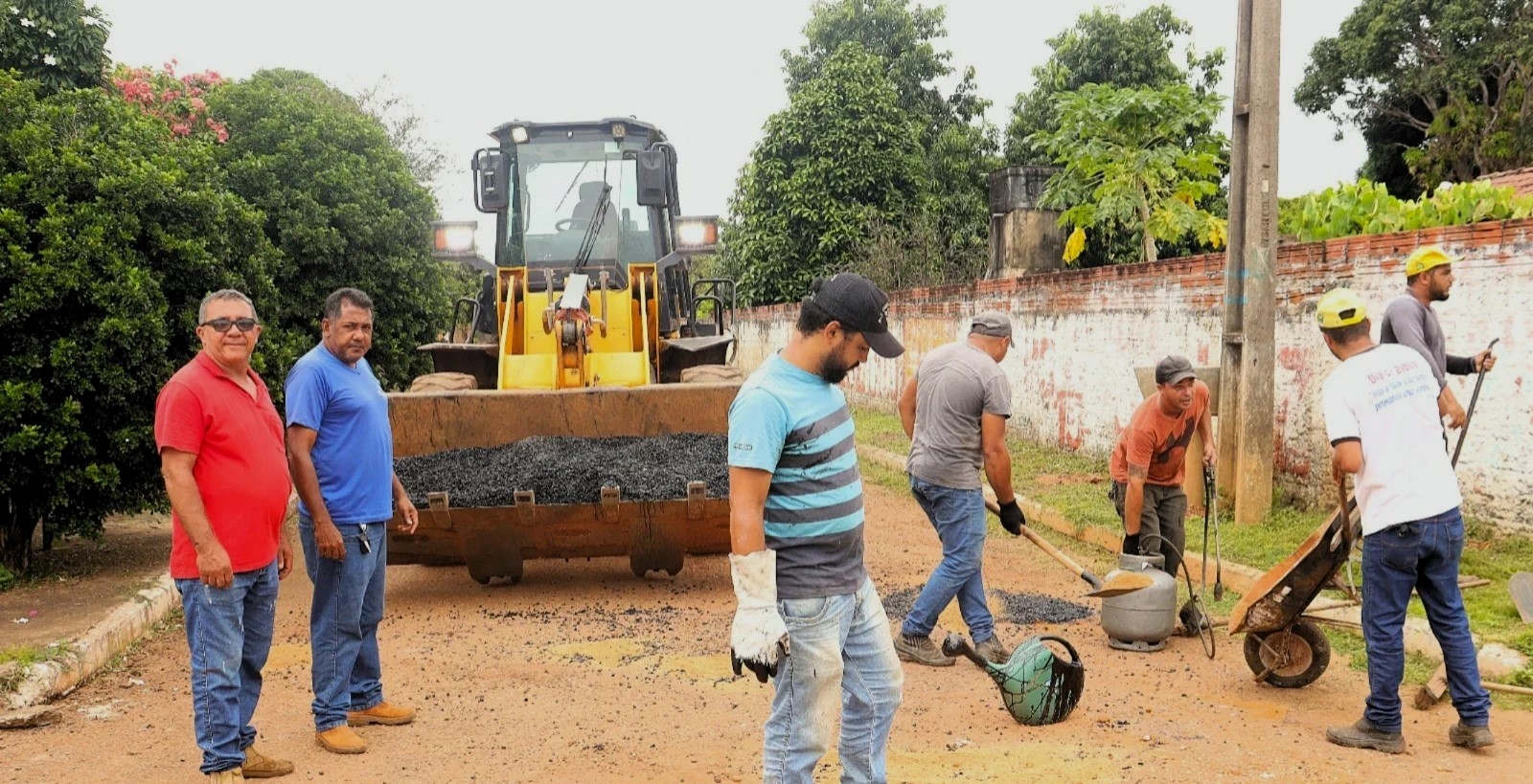 Prefeitura de Tocantínia realiza operação tapa-buraco nas vias da cidade